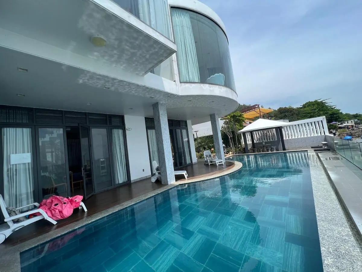 Nancy White Palace Villa Vung Tau Vietnam