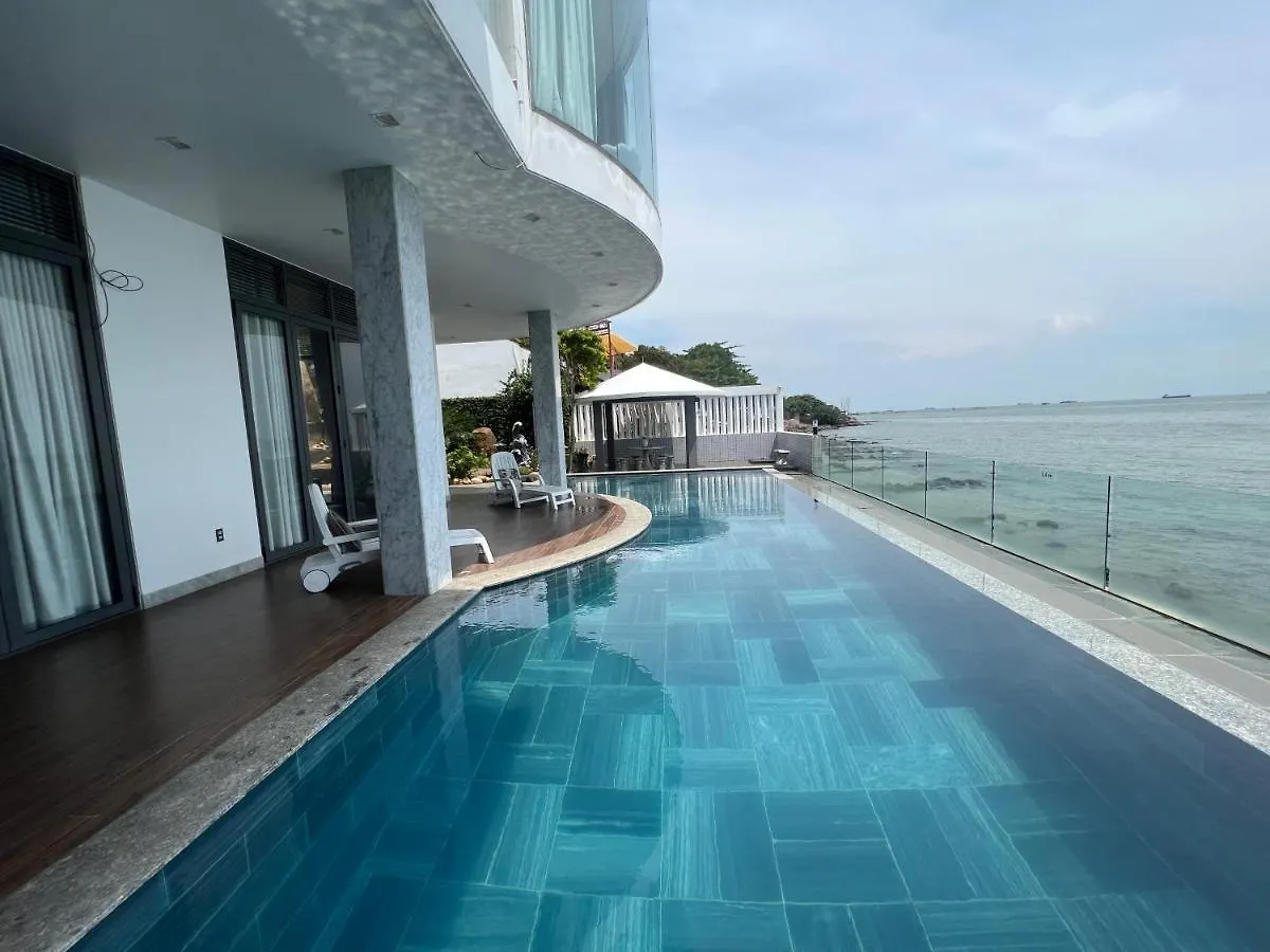 Nancy White Palace Villa Vung Tau